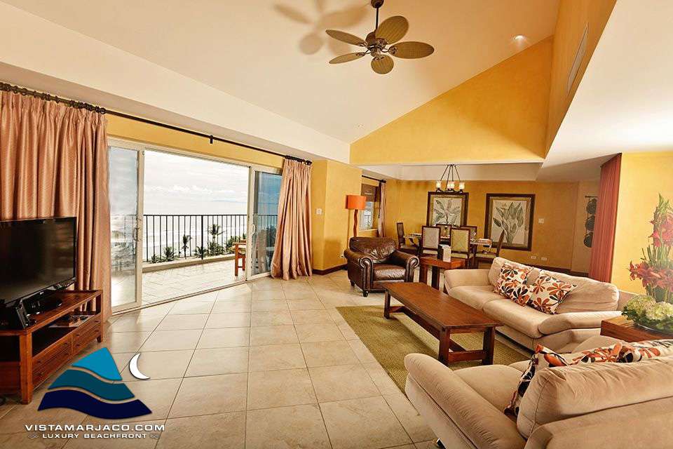 Jaco Beach Front Penthouse in Vista Mar Jaco Condo