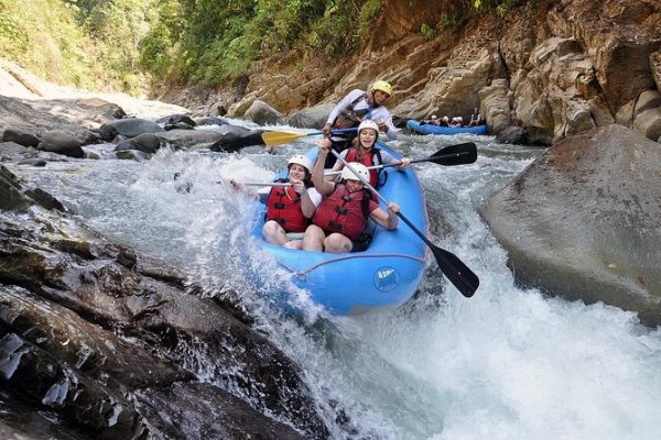 El-Chorro-White-Water-Rafting-Tour-Costa-Rica-04